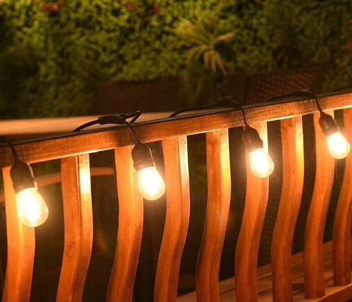 Girlanda-Swietlna-Ogrodowa-Lancuch-Swietlny-10m-10-LED-E27-Wodoodporna-Kod-producenta-CH-236749.jpg