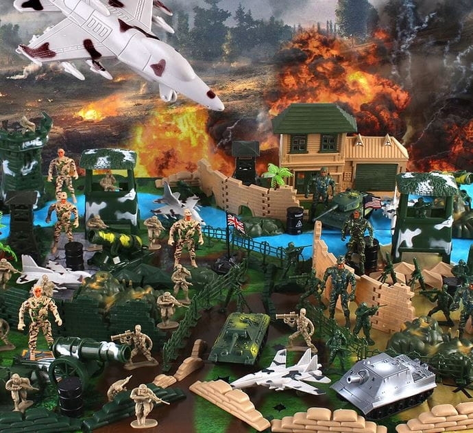 Zolnierzyki-Duzy-Zestaw-Baza-Wojskowa-Armia-Figurki-Wojsko-Czolg-Bron-300el-Typ-zestaw.jpg